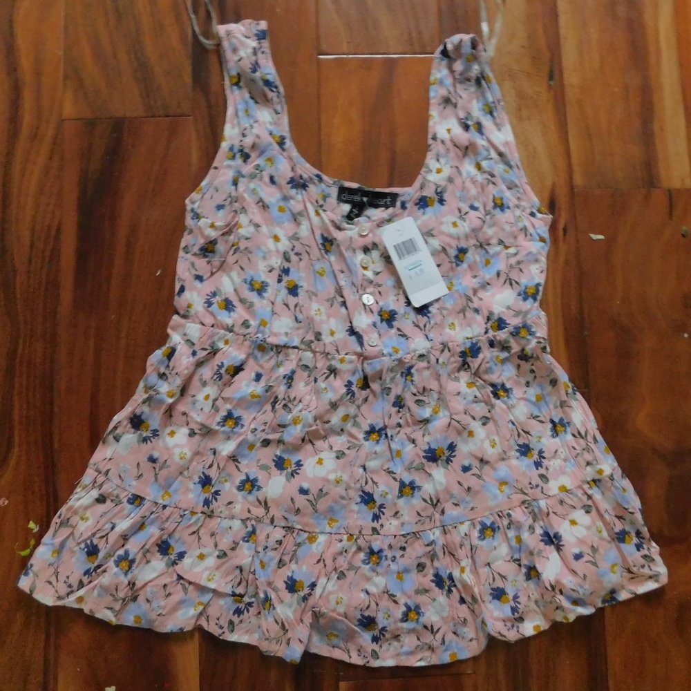 Light floral top (8)